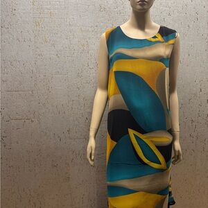 Elegant Sleeveless Abstract Midi Dress